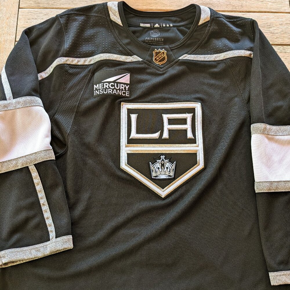 Authentic ADIDAS NHL Los Angeles Kings Hockey Jersey Sz 52